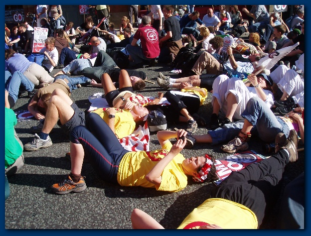 602x451 pixels (191K)